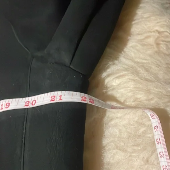 Luxurious Lamb Shearling lined coat - Picture 15 of 16